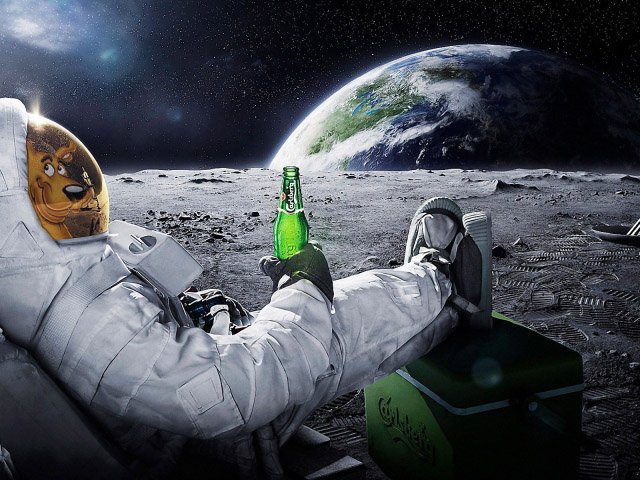 DogAstronaut_with_a_beer_on_the_moon.jpg.d23c406dcd4925da0144f901a5c96f8c.jpg